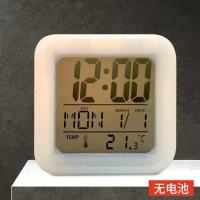 普通款白色+(可爱贴纸) 学生数字闹钟简易可爱智能儿童电子钟创意LED卧室宿舍桌面夜光钟