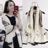 时兴百货商行气质百搭夏季春秋超大围巾披肩旅行拍照防晒丝巾 时兴百货商行气质百搭夏季春秋超大围巾披肩旅行拍照防晒丝巾