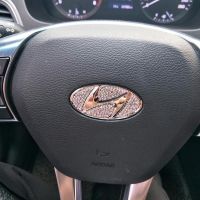 白钻(现代/方向内贴)请备注车型和年份 适用于现代朗动名图途胜领动悦动ix25ix35车标镶钻改装饰车贴钻石