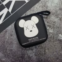 收纳包-白暴力熊 Beats PoWerBeats3 Wireless耳机多功能收纳盒个性潮牌方包保护套