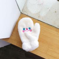 白色笑脸 韩国ins卡通可爱毛绒大眼睛鸭子手套冬学生保暖连指挂脖手套骑行