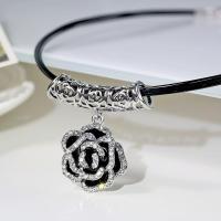 银色闪钻玫瑰花项链 气质玫瑰花短款装饰韩国时尚百搭复古项链女ins不掉色配饰锁骨链