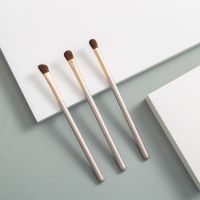 三支眼影刷(送刷包颜色随机) imayer马毛眼影刷套装超软彩妆工具鼻影刷晕染刷高光刷全套送刷包