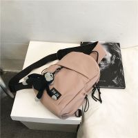 粉色 单包 斜挎包潮牌男士百搭休闲胸包ins超火简约潮流小挎包女日系单肩包