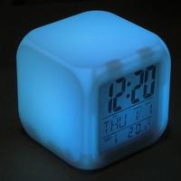 空白闹钟 配送四颗电池两颗纽扣电子钥匙扣跟手环 充电TFBOYS王俊凯王源易烊千玺生日礼物七彩电子发光创意闹钟夜灯