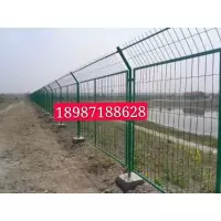 1.8米高民用(特价) 昆明高速公路护栏护栏网隔离栅隔离带隔离网防护网特加厚国标护栏