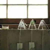 蓝色微瑕 玩物志日式手工琉璃风铃和风铃铛庭院民宿装饰 随风旋转 声音清脆
