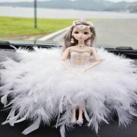 奶灰色头发/白色 女汽车内摆件创意羽毛晴雪芭比车载娃娃 可爱蕾丝婚纱公主车饰品