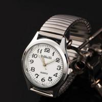 男银白面送盒子 老年人手表防水老人表男表女表大数字松紧带钢中老年人夜光清晰表