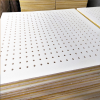 180*260mm(小样品) 穿孔吸音复合板设备机房学校体育场用防火降噪吊顶墙面装饰石膏板