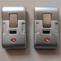 拉杆箱锁扣行李箱密码锁旅行箱通用卡扣式边锁铝框箱包锁具皮箱锁 银色边锁一对17元