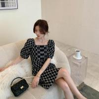 大码女装胖mm小香风法式高级感重工菱形图案方领中长款连衣裙女 黑色 M [90-105斤]