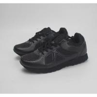 工厂品牌尾货超轻跑鞋训练胶鞋户外日常休闲工地鞋缓重登山男鞋 16跑鞋 240相当于38码