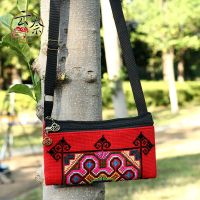 2020新款民族风手工十字绣花包双层拉链刺绣女士斜挎钱包手机包 红色