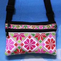 20新款云南民族风绣花包十字绣刺绣单肩包腰包零钱包斜挎包地摊货 花色1