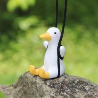 秋千鸭车挂车内可爱吊饰手工车载香薰摆件汽车后视镜挂饰小清新女 手工秋千鸭[无香味]优质款