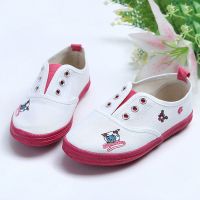 青岛环球儿童演出鞋女童舞蹈鞋男童体操鞋幼儿园室内鞋学生小白鞋