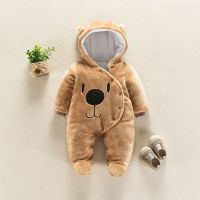 婴幼儿冬季0-1岁女宝宝秋冬装3抱外出4睡衣9个月男婴儿连体衣服 [带脚]黑小熊咖色 66