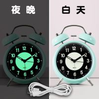 可充电夜光小闹钟学生用超大声 家用床头卧室闹铃宿舍客厅时钟 绿色 三寸金属+夜灯+电池款