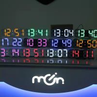 [质量保证]多功能LED电子时钟日历温度闹钟客厅卧室家用挂钟 颜色随机(不接受指定颜色)