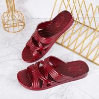 夏季女油拖鞋中老年鞋居家外出防滑舒适平底妈妈奶奶软底加大码鞋 酒红色 36码相当于35码鞋*