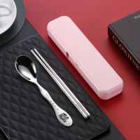 不锈钢筷子勺子套装叉子便携餐具单人装收纳盒可爱儿童学生四件套 304勺筷/红盒 生肖鼠