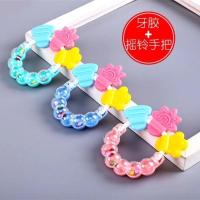 婴儿磨牙棒水果咬咬乐宝宝安抚牙胶水果咬胶磨牙棒硅胶玩具可水煮 摇铃咬胶1个(颜色随机)