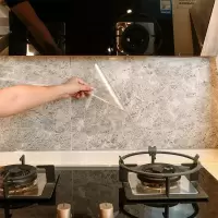 防油厨房贴纸耐高温防水墙纸自粘墙面灶台橱柜桌面旧家具翻新壁纸 透明防油贴膜 40cm宽*1米长