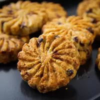 红豆薏米粗粮饼干代餐早餐零食小包装压缩饼干批发 150g[试吃][量少价格高]