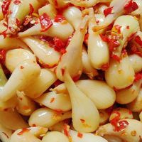 湖南特产酸辣荞头芯剁辣椒茭头泡菜香辣藠头叫头腌制装咸菜下饭菜 大众口味荞头200克袋装