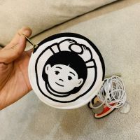 个性可爱彩色帆布零钱包 卡通包 圆形 包零钱包袋 卡袋 硬币包 举手女孩