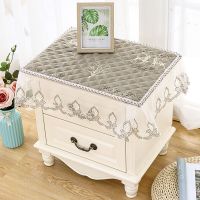 欧式床头柜罩防滑加棉蕾丝冰箱多用巾防尘布艺新款床头柜加厚罩 小鹿-咖色 30-40