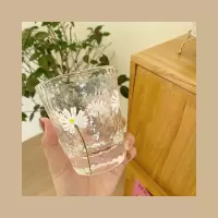 日系ins手绘小雏菊锤目纹玻璃杯清新小雏菊透明耐热玻璃杯水杯子 矮款