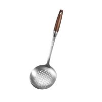 张小泉炒菜勺子不锈钢炒勺厨师长柄汤勺分菜勺厨房粥勺木柄大勺子 C51800300漏勺