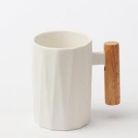 ins北欧木把手马克杯文艺陶瓷高颜值水杯带盖勺情侣水杯办公送礼 普通装 白色木柄(单杯)