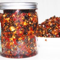 湖南香辣木姜子 湘西特产野生山胡椒下饭菜 调味料油辣椒500g瓶装 香辣木姜子