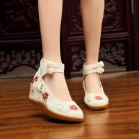 7厘米绣花鞋女老北京布鞋女内增高高跟鞋跳舞鞋广场舞妈妈鞋单鞋 E款白 34