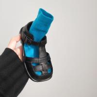 真皮儿童包头凉鞋2021夏季新款公主休闲防滑方头镂空女宝宝沙滩鞋 黑色 偏大一码 按内长选购尺码