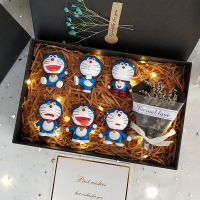 创意实用哆啦a梦公仔手办礼盒送女生闺蜜精致的少女心机器猫摆件 6超人6cm/灯饰/花束/贺卡 礼盒