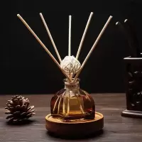 香薰空气清新剂防蚊虫家用卧室衣柜留香型无火香薰摆件 小黄瓶香薰50ML-1瓶 薰衣草(安神助眠)
