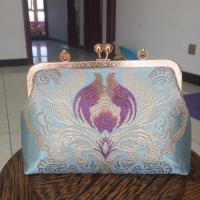 新款高档女包旗袍包手拿斜挎包时尚百搭中国风女包 蓝色绣花