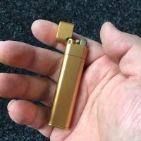 超薄迷你可放进烟盒里的打火机 砂轮加油老式打火机 送火石棉线 金色