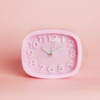 叮当猫卡通KT闹钟学生初中生创意闹钟床头闹钟凯蒂猫闹钟儿童礼物 方形电音款