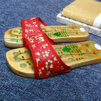 桂森玉石按摩保健拖鞋木屐平板木拖鞋男女情侣COS木鞋穴道 女款颜色图案随机 建议拍大一码