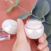 美茜儿抹平霜妆前乳打底隐形毛孔修复毛孔粗大保湿猪油膏淡化细纹 一个抹平霜