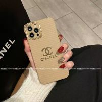 高档气质奶茶色小香iphone12Promax苹果x手机壳11欧美奢侈xr软壳 金属摄像头[奶茶色小香] 苹果12 mi