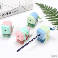 自动进笔削笔器学生转笔卡通削笔刀创意卷笔器塑料手摇卷笔器批发