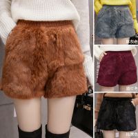 洋气兔毛呢打底短裤女秋冬外穿新款宽松显瘦仿毛阔腿短裤休闲靴裤