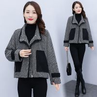 外套女春秋2021年新款早秋小个子百搭格子短款毛呢大衣