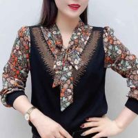 大码打底衫女2021新款秋装碎花拼接系带印花烫钻长袖中年妈妈t恤